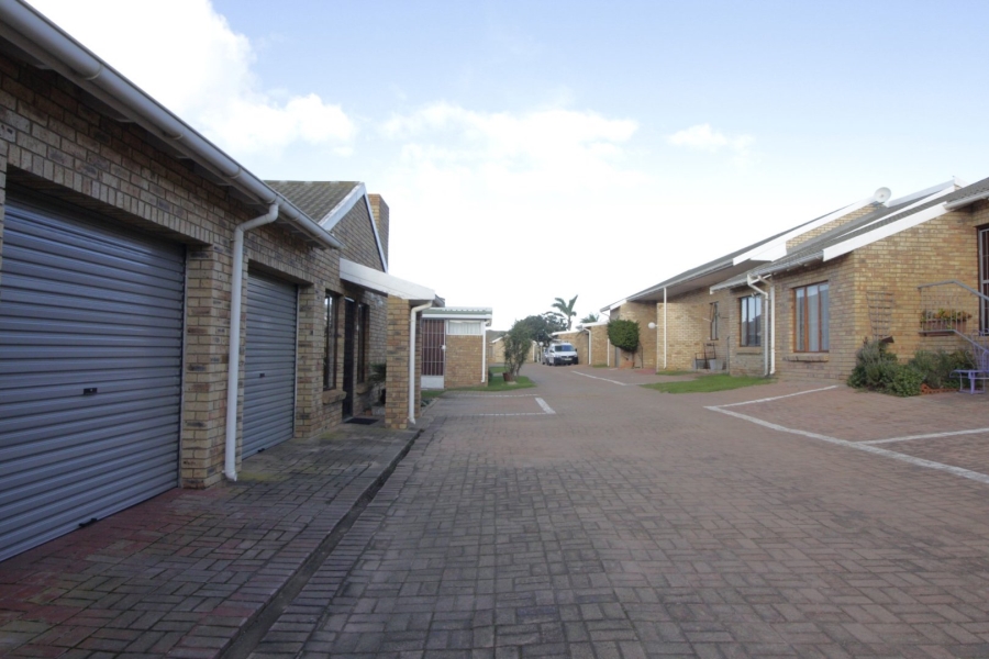 3 Bedroom Property for Sale in Jeffreys Bay Central Eastern Cape